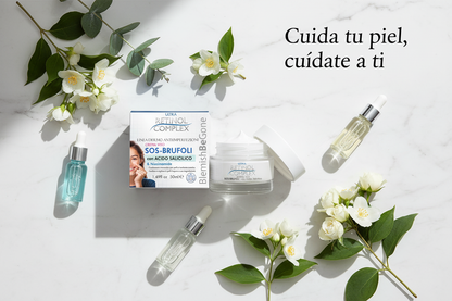 Flat lay Retinol v2